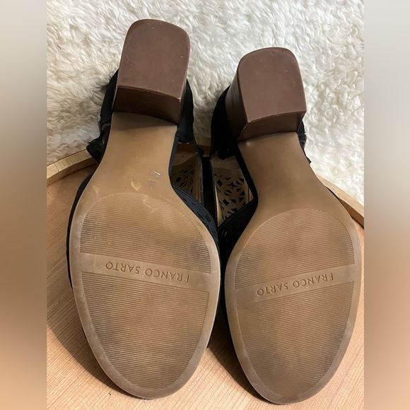 Franco Sarto Black Lace Block Heel Velvety Size 9 - Picture 8 of 9